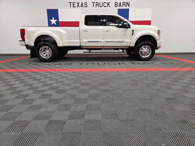 Used 2021 Ford F350 Lariat w/ Lariat Ultimate Package image 15