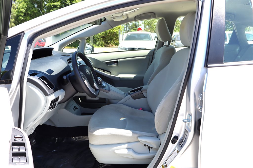 Used 2012 Toyota Prius Three FWD image 16