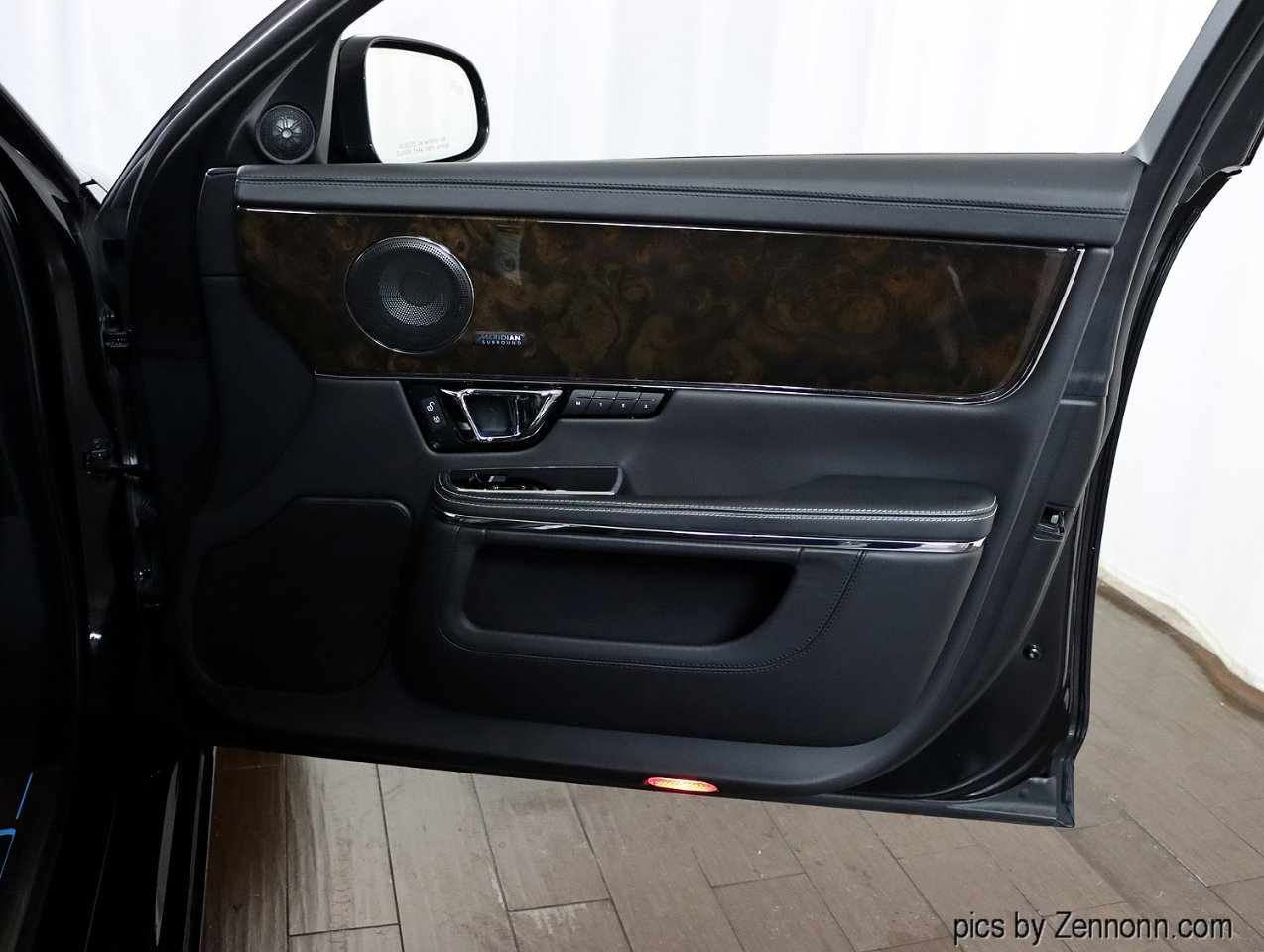 Used 2019 Jaguar XJ L Portfolio image 37