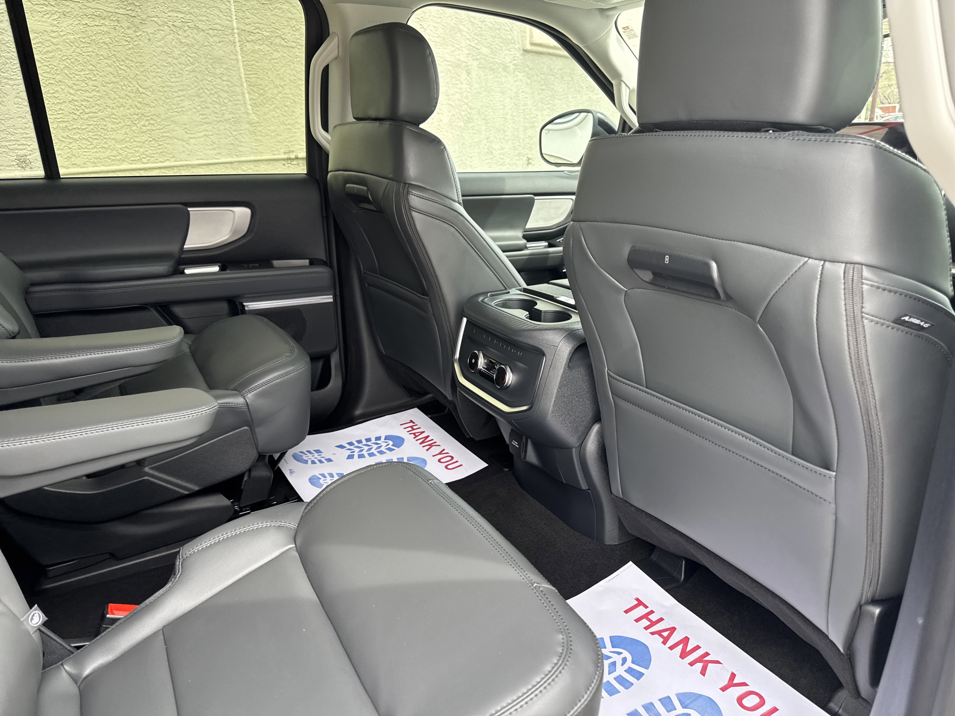 New 2026 Ford Expedition Active image 11