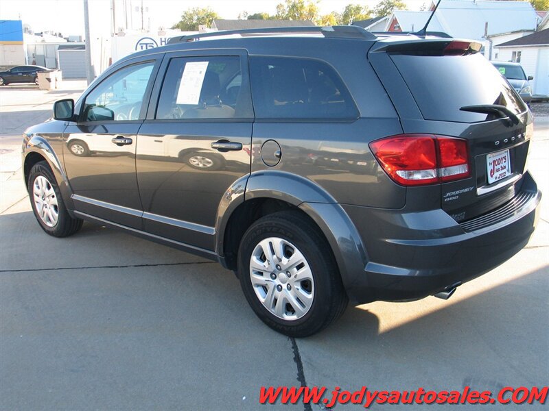 Used 2016 Dodge Journey SE AWD/4WD image 25