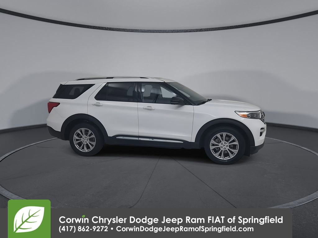 Used 2021 Ford Explorer Limited w/ Equipment Group 301A AWD/4WD image 3