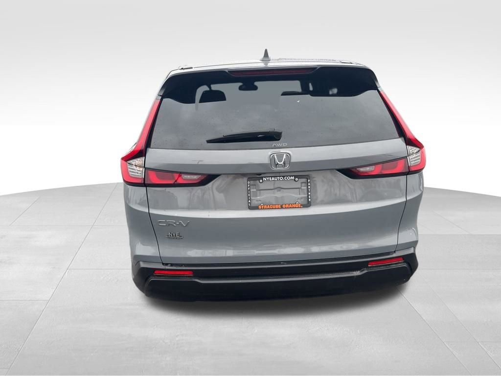 Used 2025 Honda CR-V EX image 4