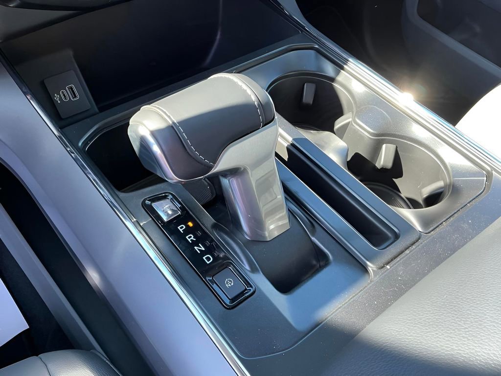 New 2025 Ford F150 Lightning Flash image 44