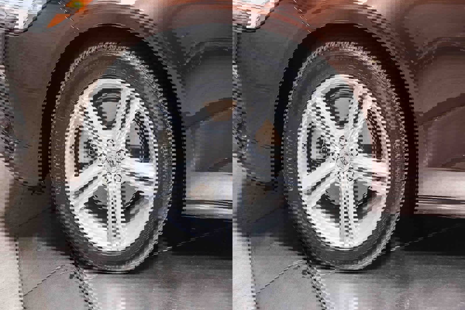 Used 2018 Volvo S90 T5 Momentum w/ Momentum Plus Package image 9