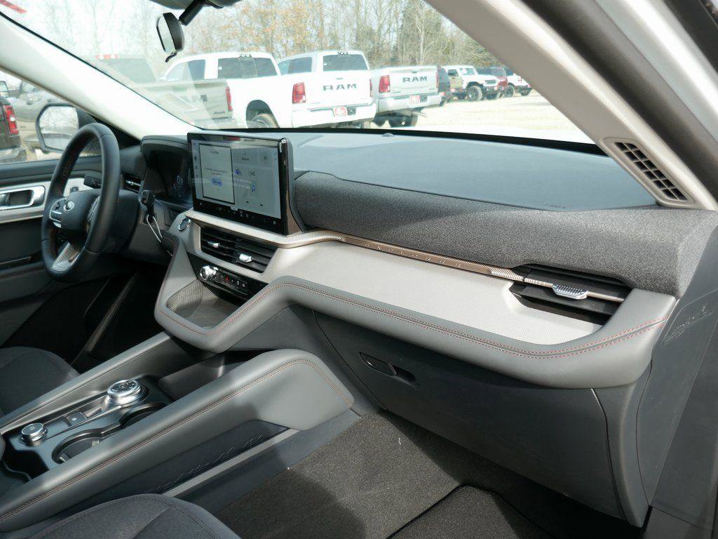 New 2026 Ford Explorer Active image 11