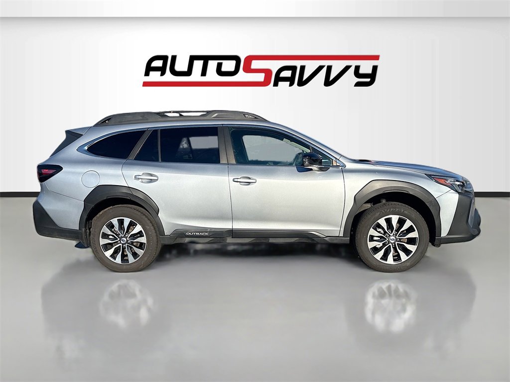 Used 2024 Subaru Outback Limited image 8