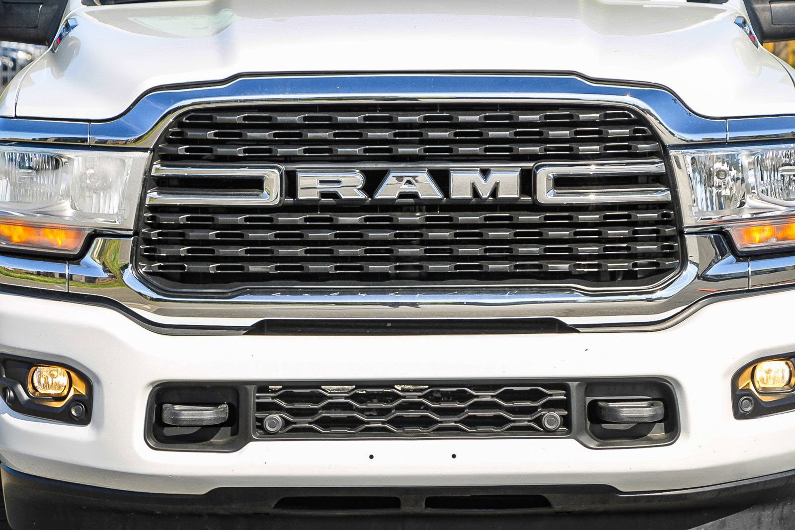 Used 2023 RAM 2500 Big Horn w/ Level 1 Equipment Group image 7