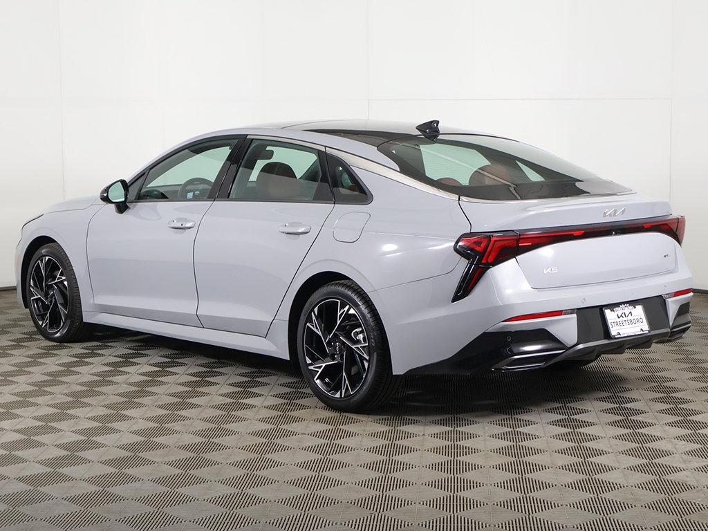 Used 2025 Kia K5 GT-Line w/ GT-Line Premium Package FWD image 11