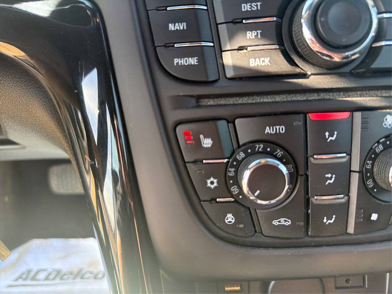 Used 2019 Buick Cascada Premium FWD image 32
