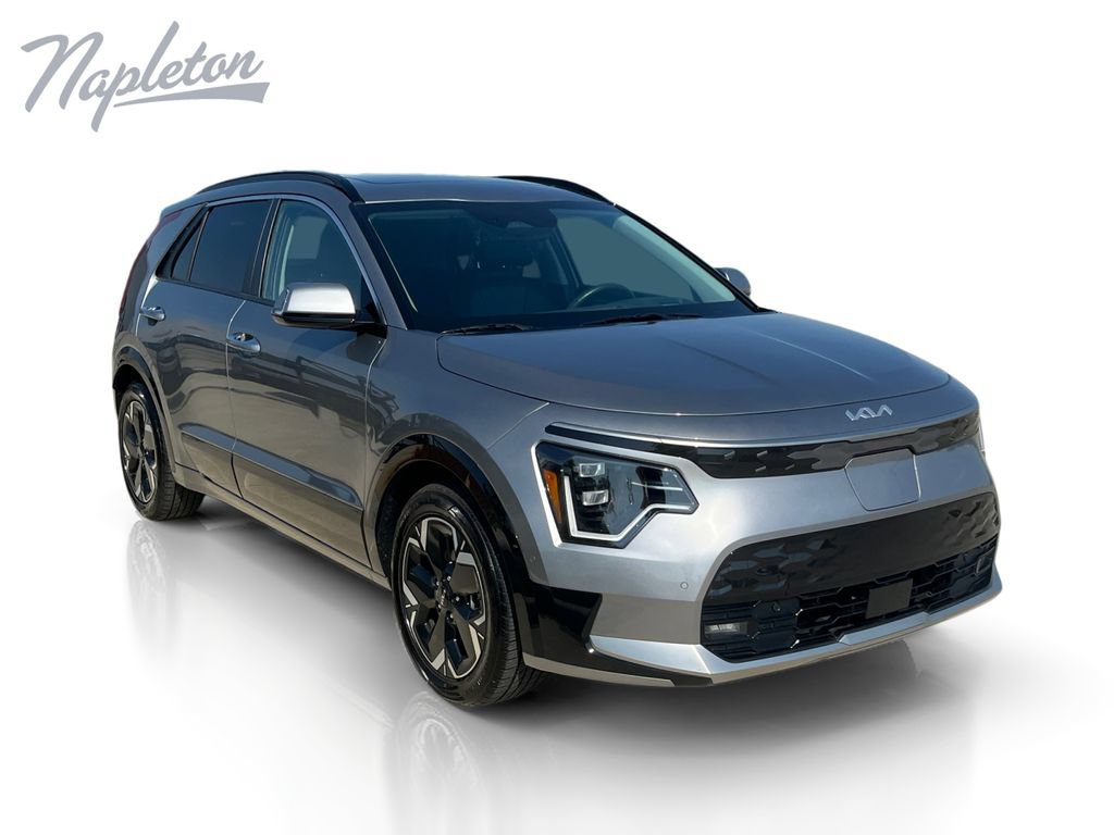 Used 2023 Kia Niro Wave w/ Wave Preserve Package FWD image 8