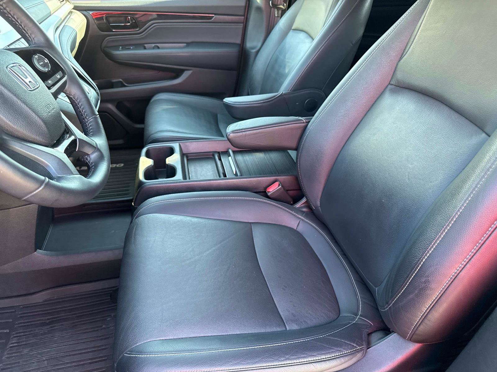 Certified 2022 Honda Odyssey Touring image 24