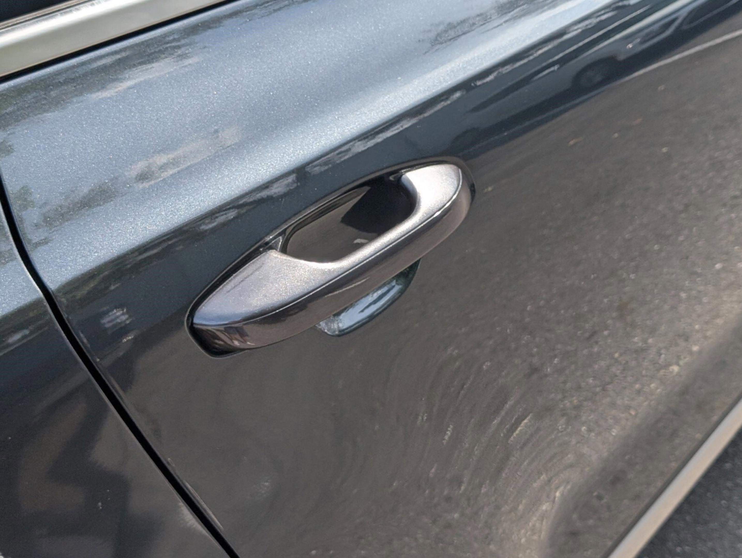 Certified 2024 Kia Telluride LX image 25