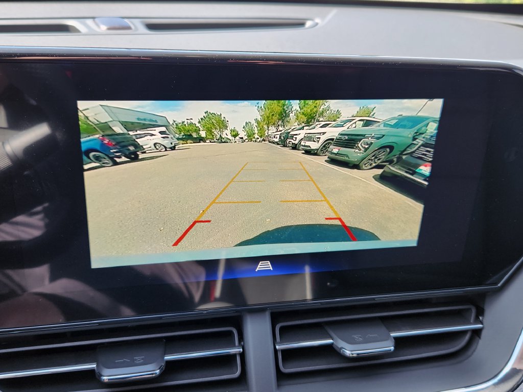 New 2026 Chevrolet Trax RS w/ Driver Confidence Package FWD image 15