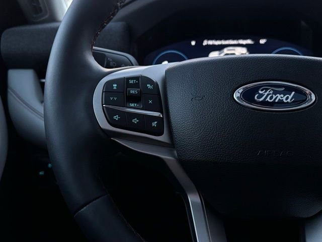 New 2025 Ford Explorer Active w/ Active Comfort Package image 33