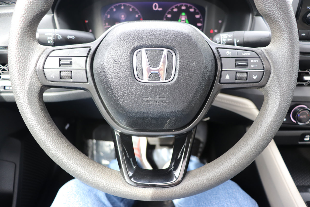 Used 2024 Honda Accord EX image 26