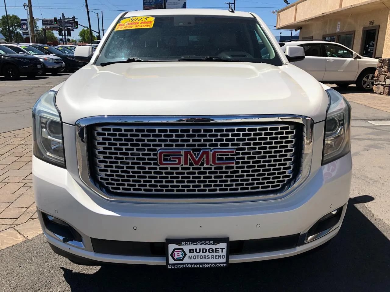 Used 2015 GMC Yukon XL Denali w/ Touring Package AWD/4WD image 7