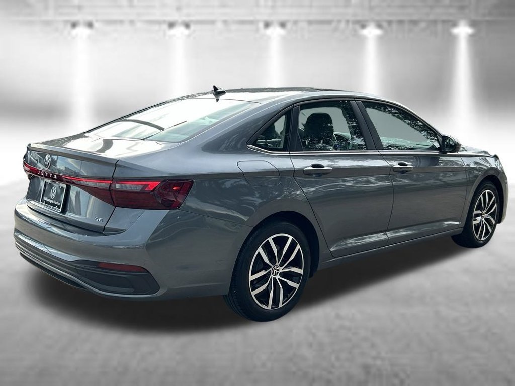 Certified 2026 Volkswagen Jetta SE FWD image 6