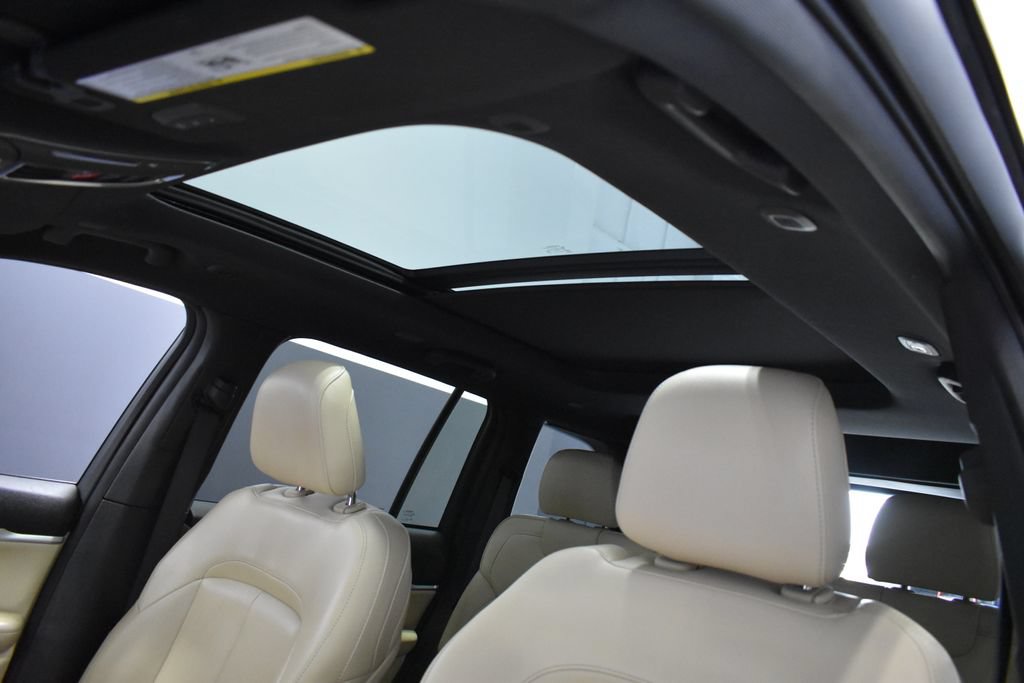 Used 2024 Jeep Grand Cherokee Limited RWD image 18