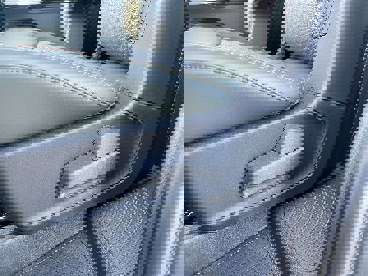 Used 2022 Ford Explorer Timberline image 23