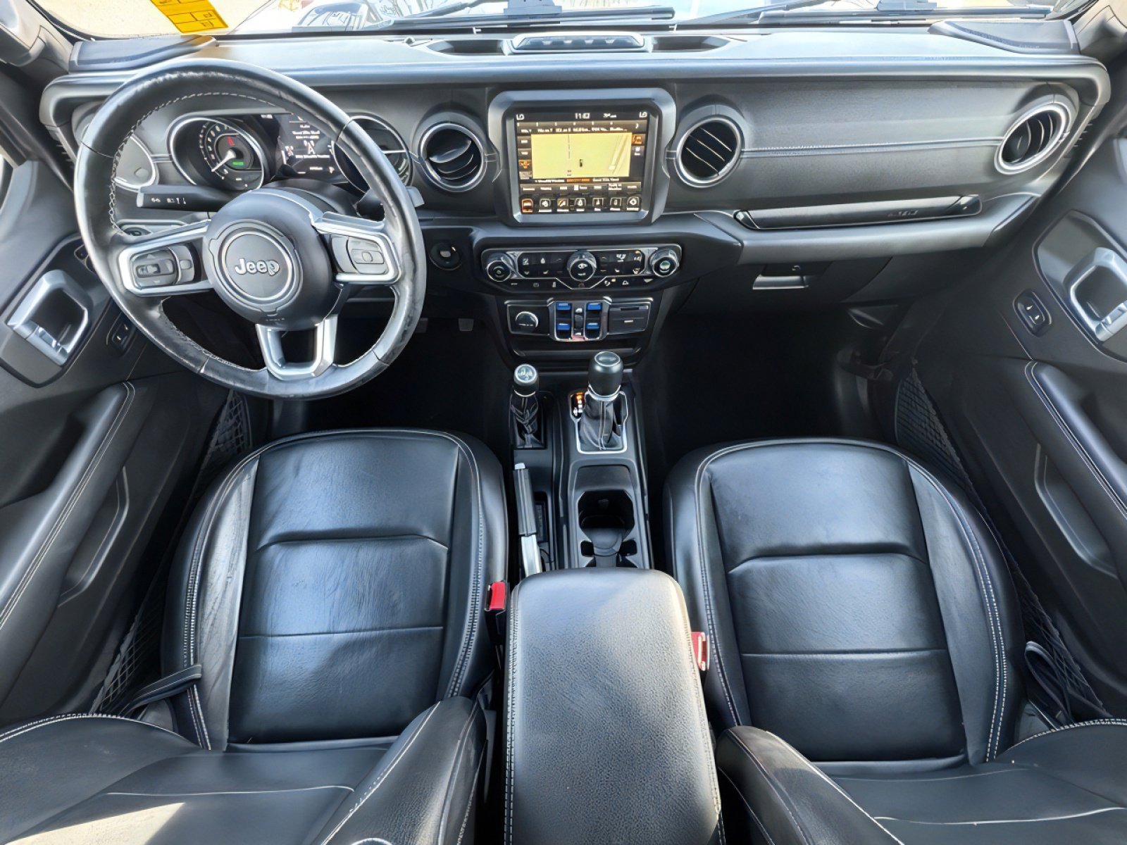 Used 2021 Jeep Wrangler Unlimited Sahara w/ Cold Weather Group image 13