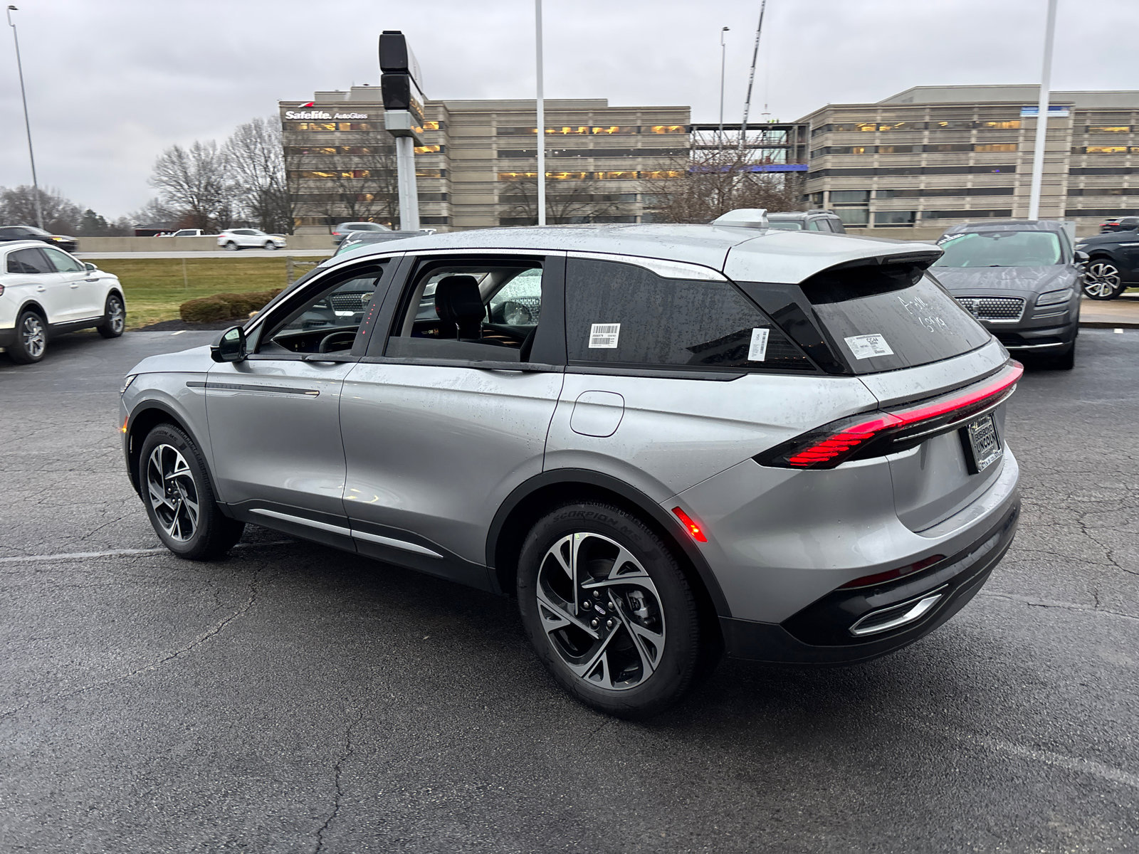 New 2026 Lincoln Nautilus Premier w/ Equipment Group 102A image 5