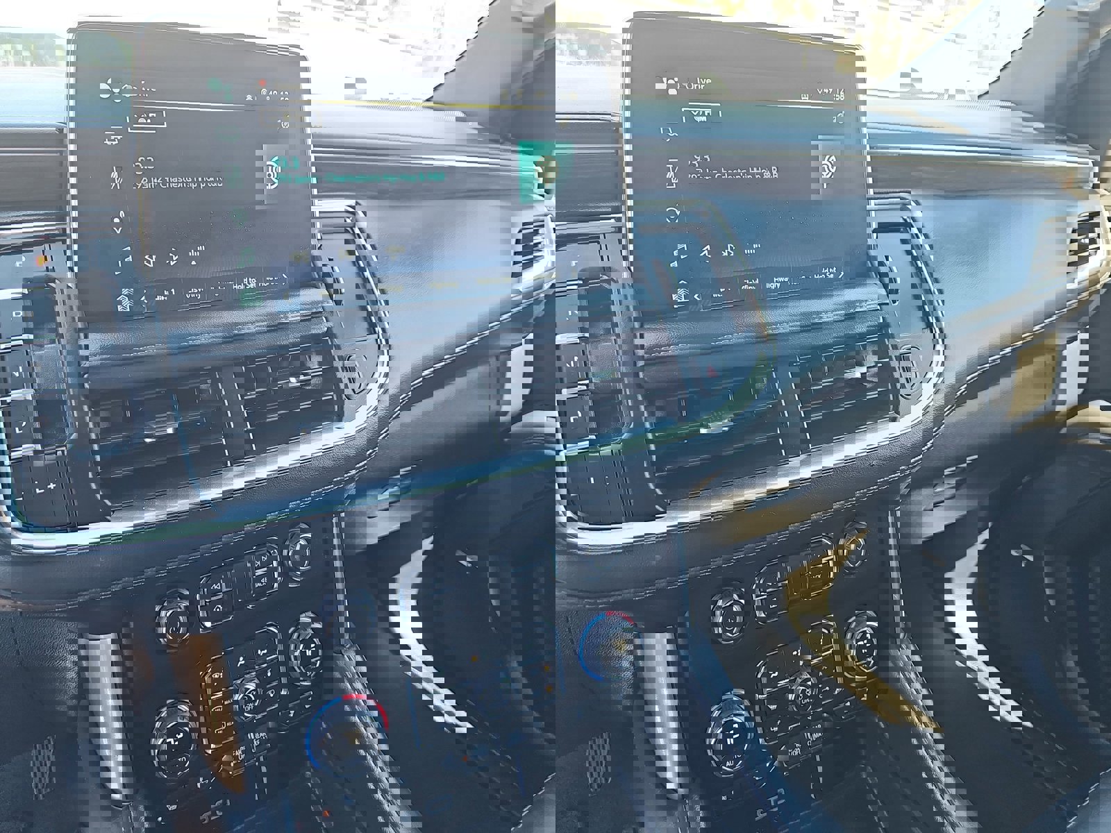 Used 2024 Chevrolet Tahoe LT w/ LT Signature Package image 22