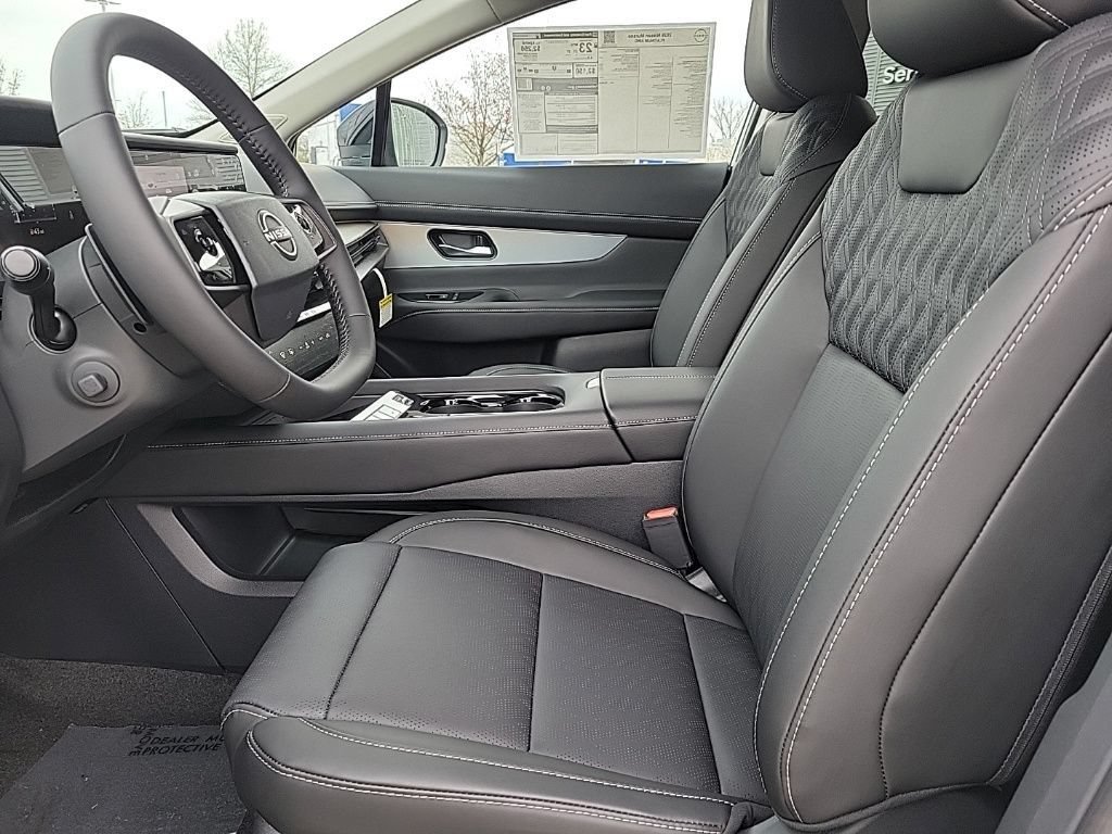 New 2026 Nissan Murano Platinum w/ Cargo Package AWD/4WD image 13