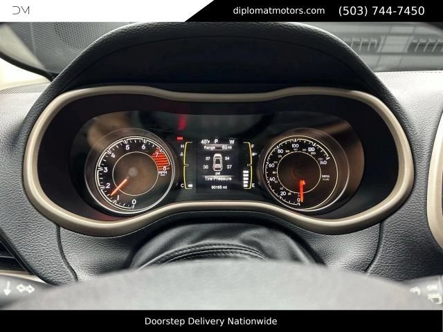 Used 2018 Jeep Cherokee Sport w/ Cold Weather Group AWD/4WD image 35