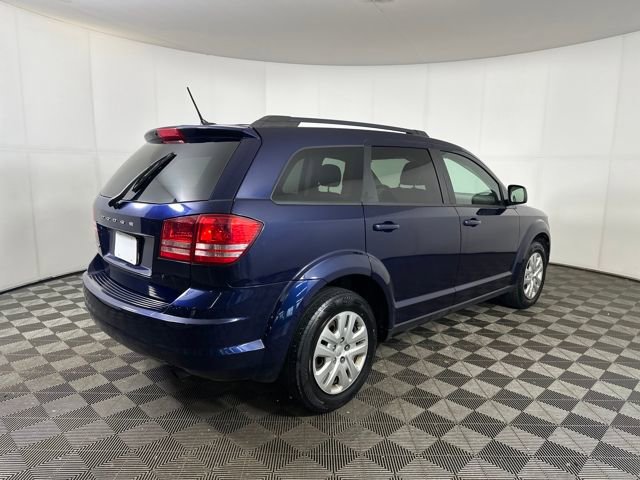 Used 2017 Dodge Journey SE image 3