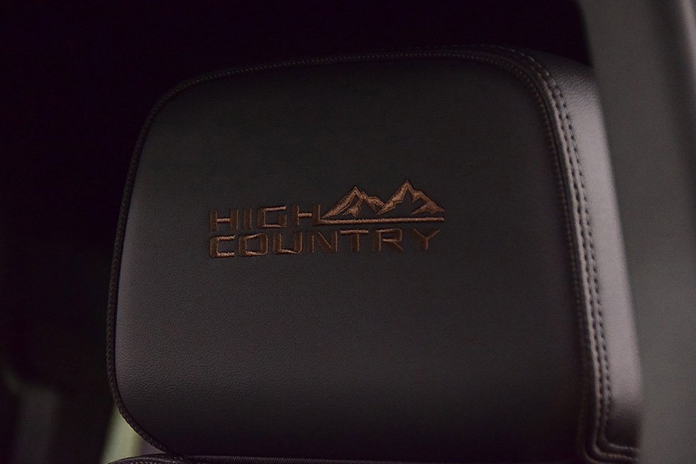 Used 2024 Chevrolet Silverado 1500 High Country w/ Z71 Off-Road Package image 30