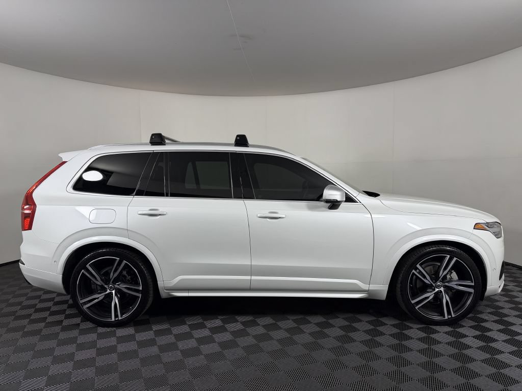 Used 2018 Volvo XC90 T6 R-Design w/ Convenience Package AWD/4WD image 4