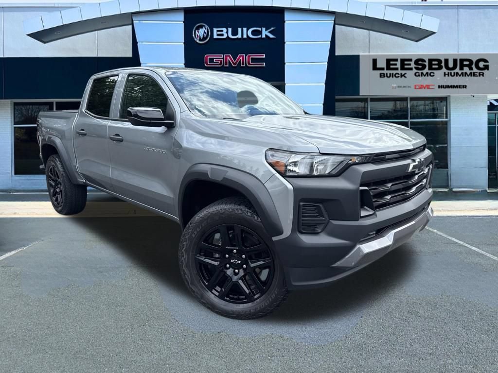 Used 2023 Chevrolet Colorado Trail Boss w/ LPO, Dark Essentials Package AWD/4WD image 1