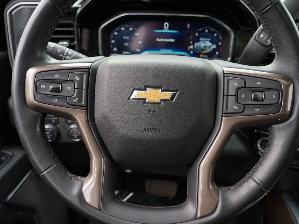 Used 2024 Chevrolet Silverado 3500 High Country w/ High Country Premium Package AWD/4WD image 24