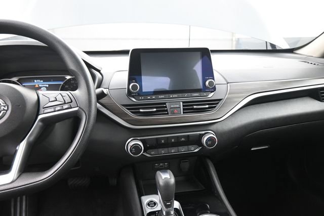 Used 2024 Nissan Altima 2.5 SV image 71