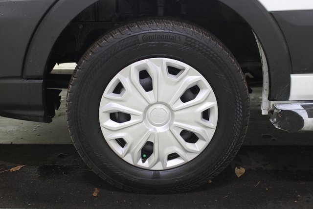 Used 2024 Ford Transit 250 Low Roof w/ Exterior Upgrade Package image 24