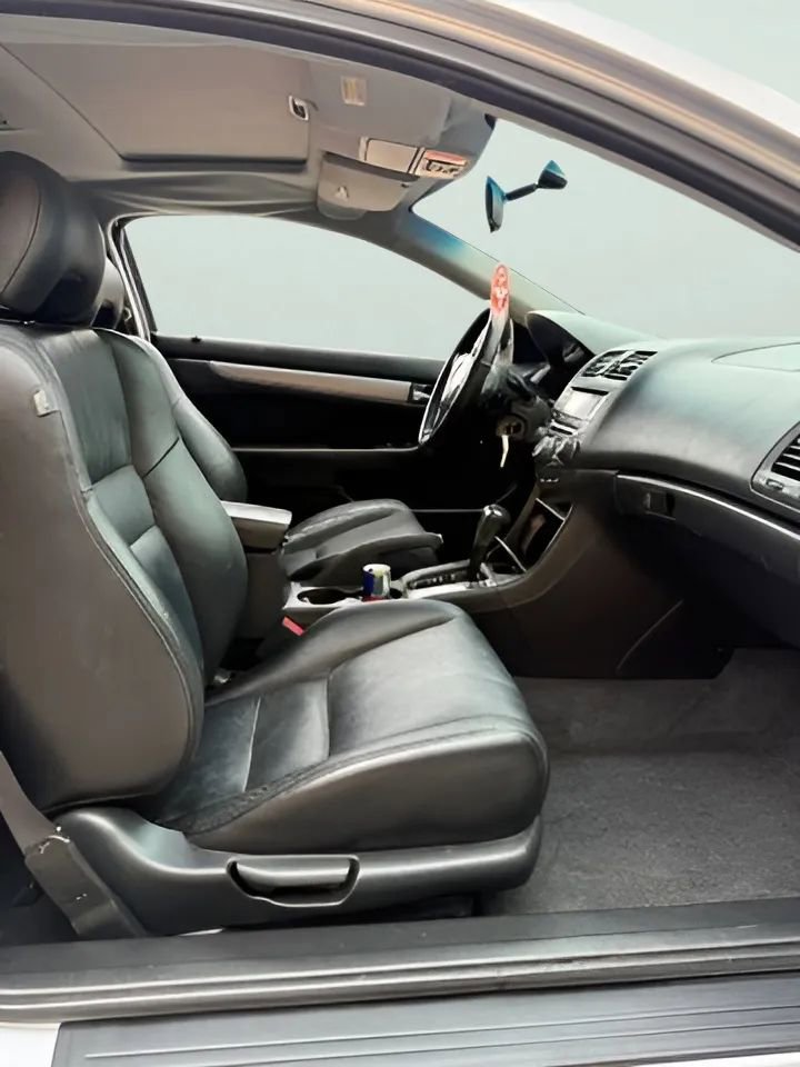 Used 2005 Honda Accord EX-L image 11