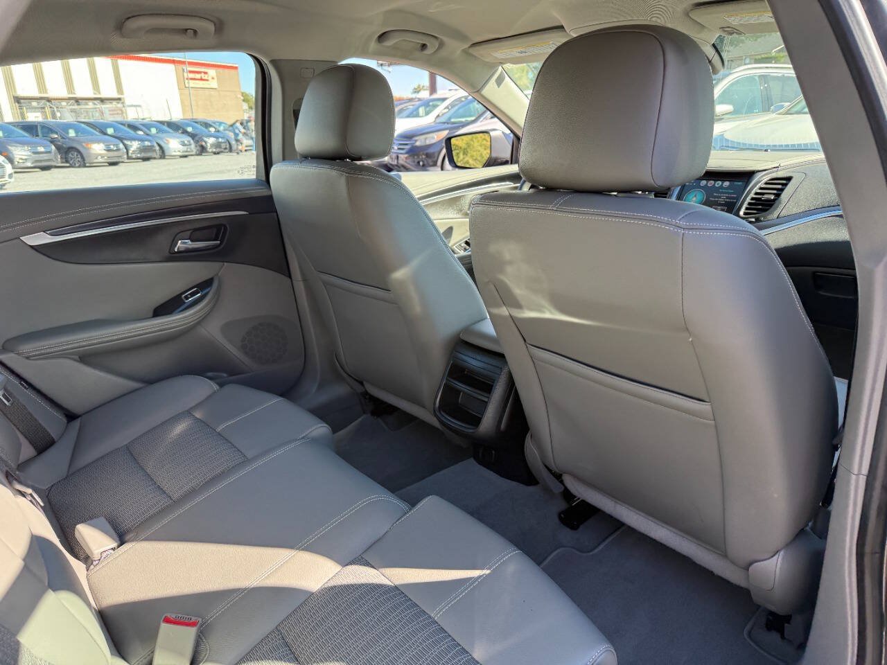 Used 2019 Chevrolet Impala LS FWD image 28