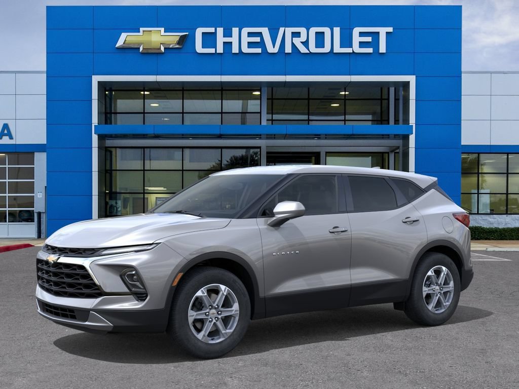 New 2026 Chevrolet Blazer LT FWD image 2