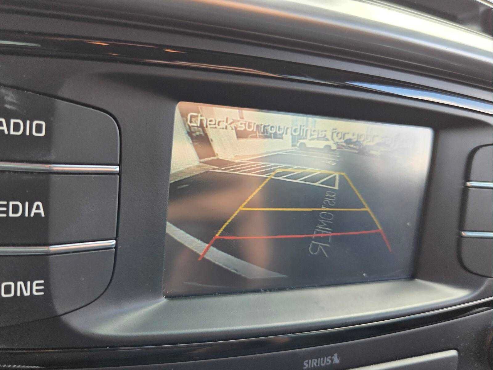 Used 2018 Kia Sorento L FWD image 23