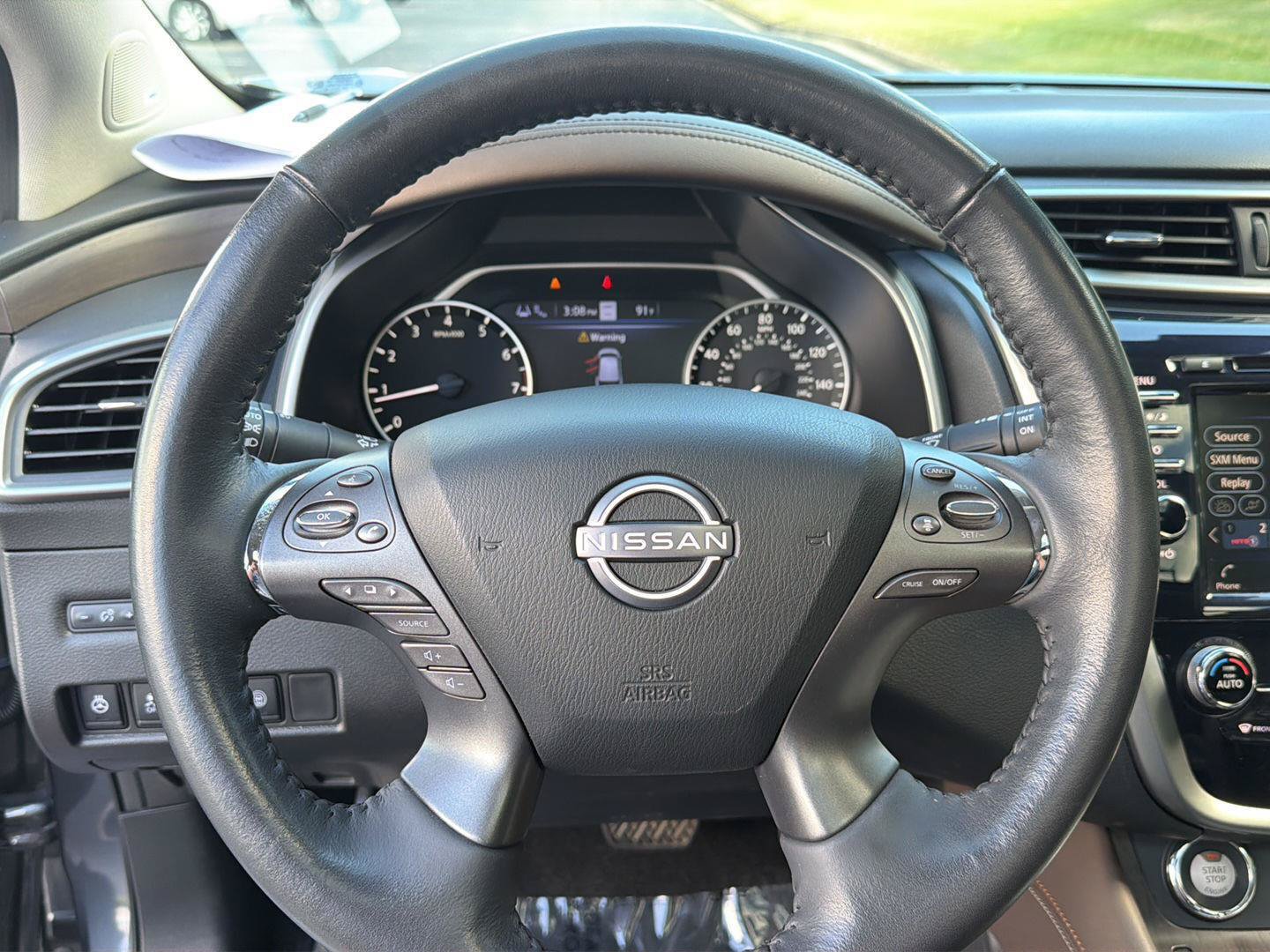 Used 2024 Nissan Murano Platinum w/ Cargo Package FWD image 21