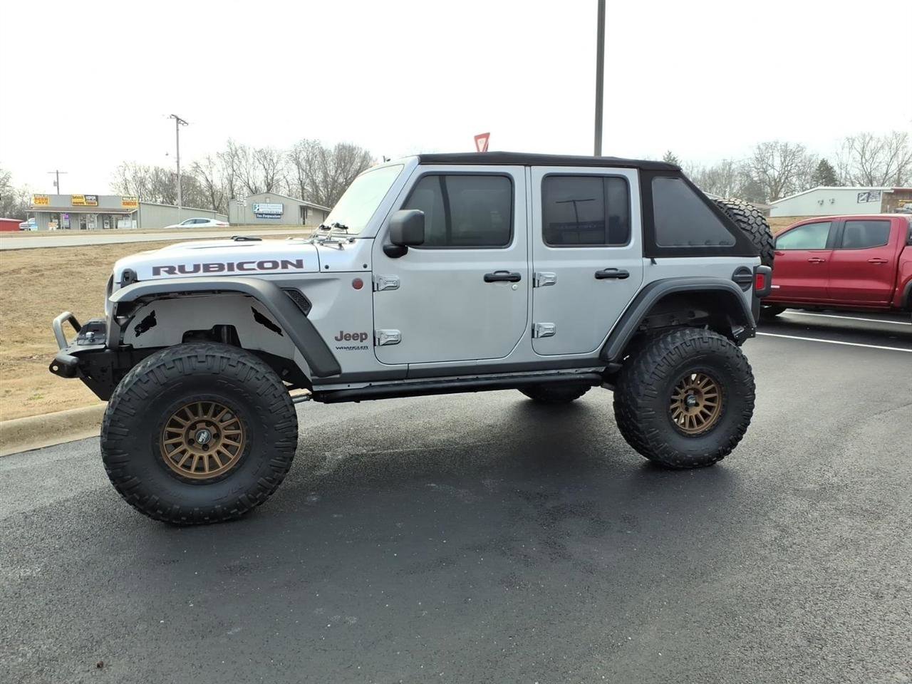 Used 2020 Jeep Wrangler Unlimited Rubicon AWD/4WD image 3