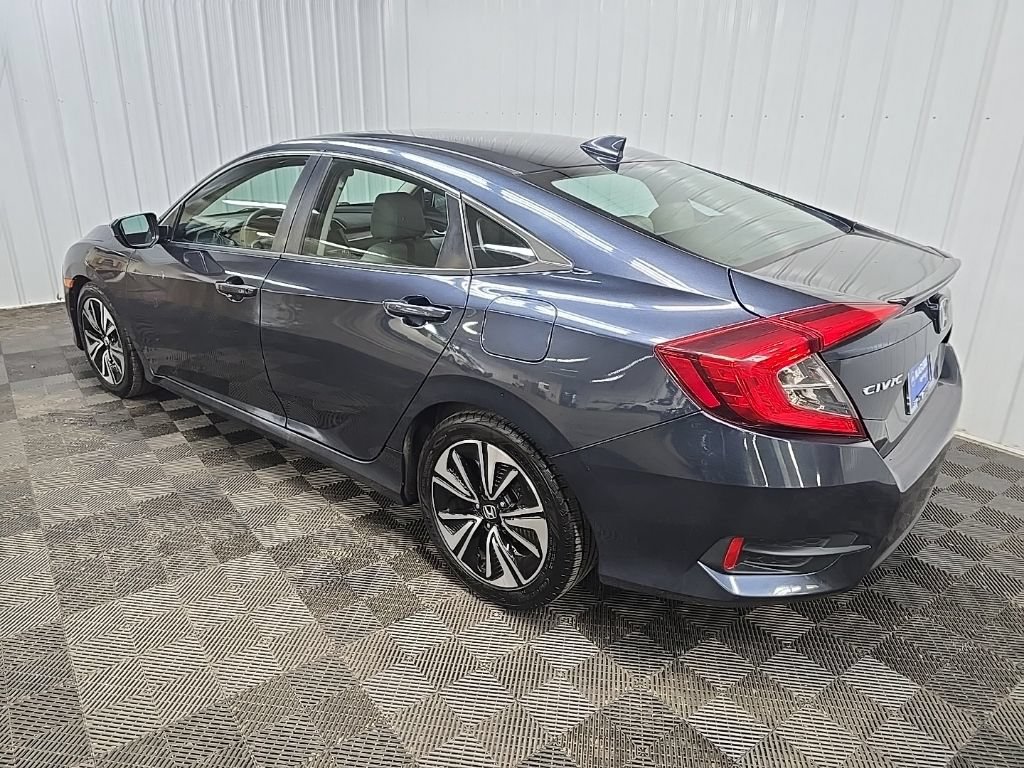 Used 2016 Honda Civic EX-T image 9