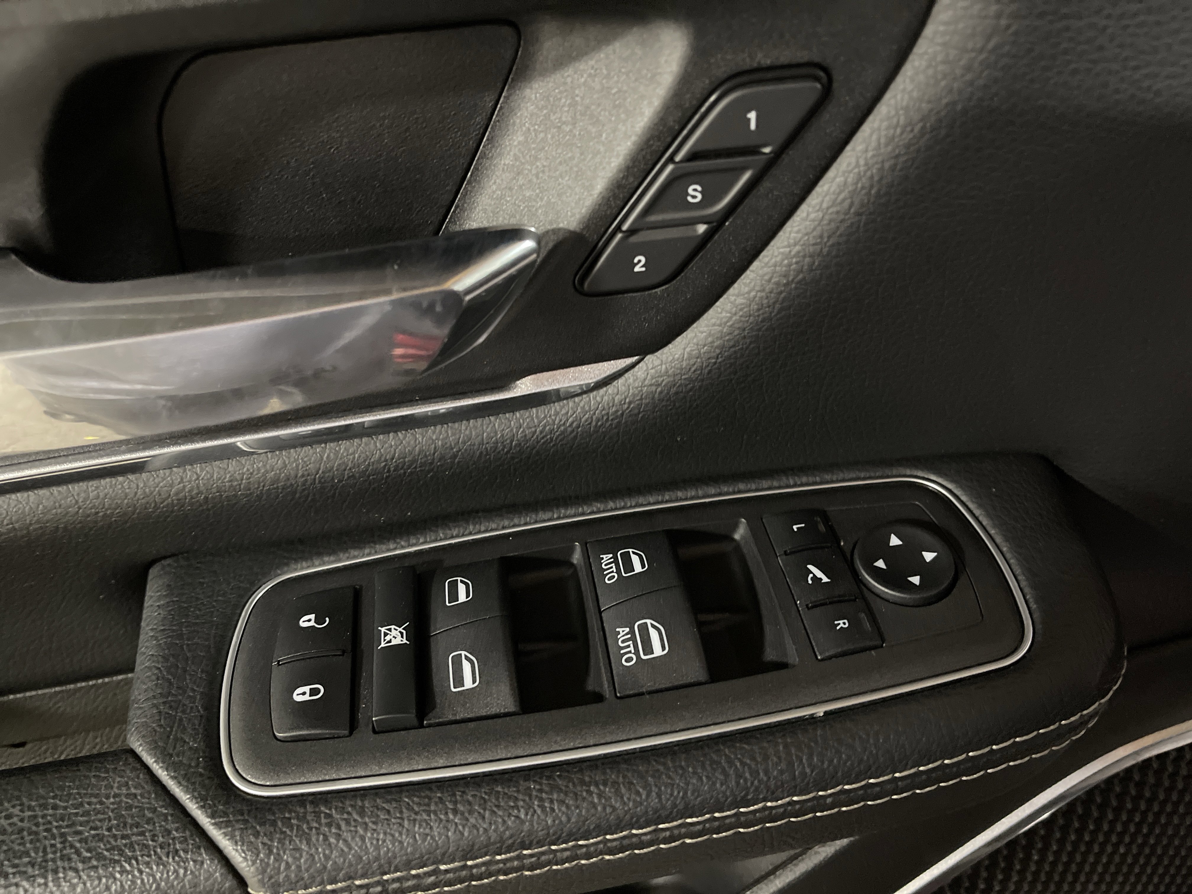 Used 2022 RAM 1500 Laramie image 10