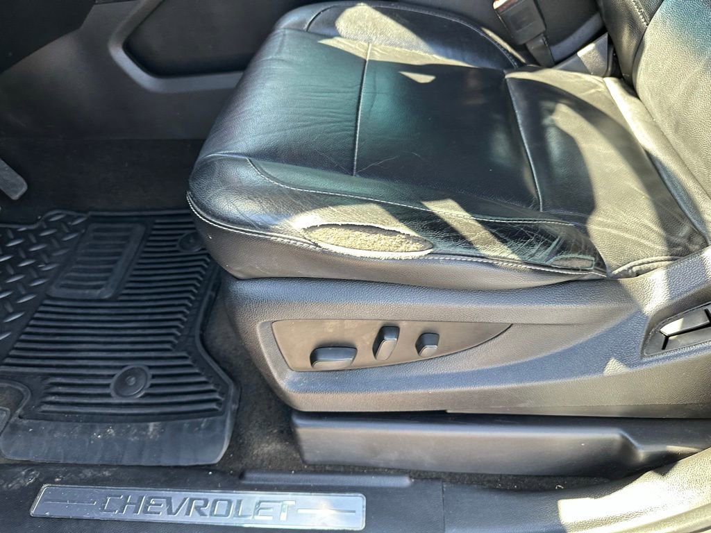 Used 2015 Chevrolet Tahoe LT RWD image 14