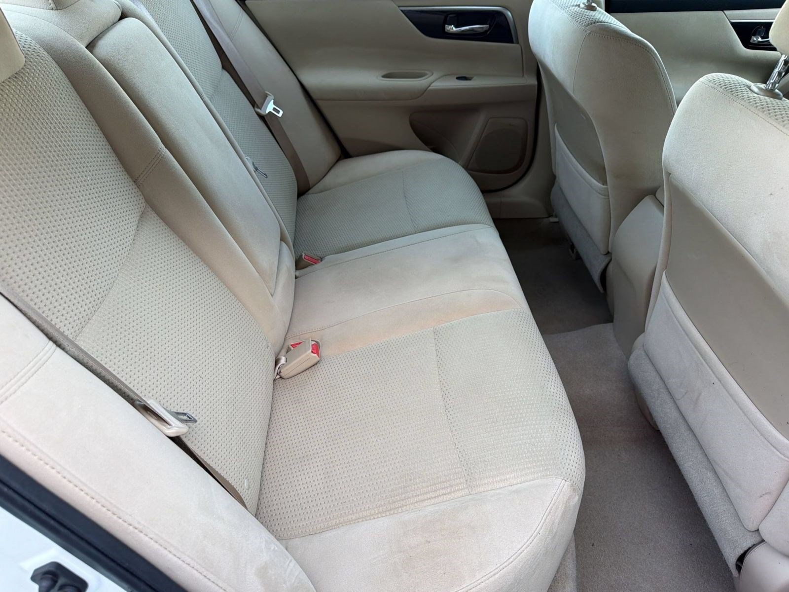 Used 2014 Nissan Altima FWD image 25
