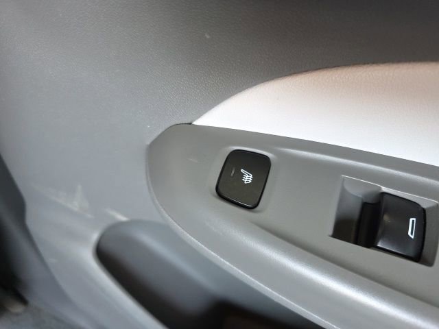 Used 2023 Chevrolet Bolt EUV Premier FWD image 12