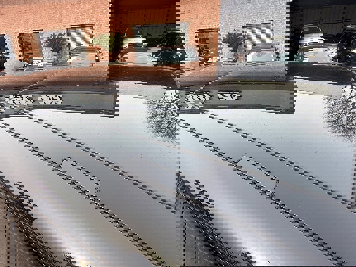 Used 2025 Land Rover Range Rover Long Wheelbase SE image 14