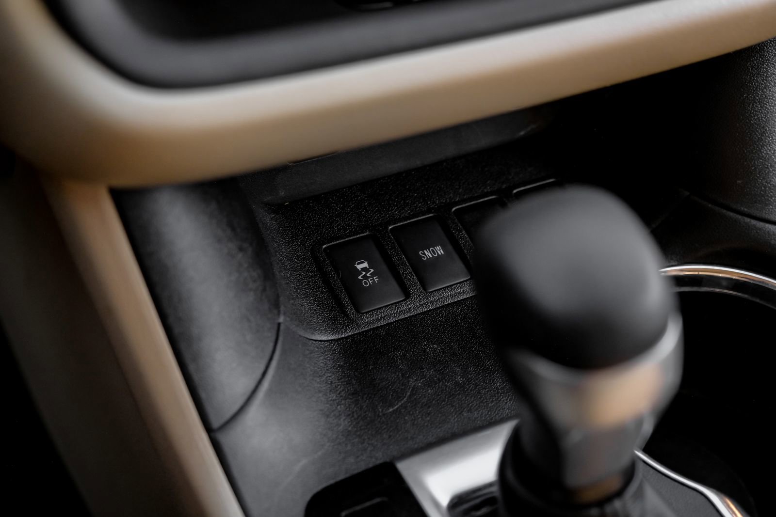 Used 2019 Toyota Highlander Limited FWD image 29