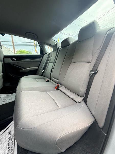 Used 2018 Honda Accord LX image 11